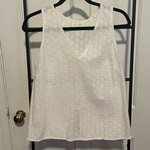 Rage and bone jean v-neck eyelet tank top EUC size Small